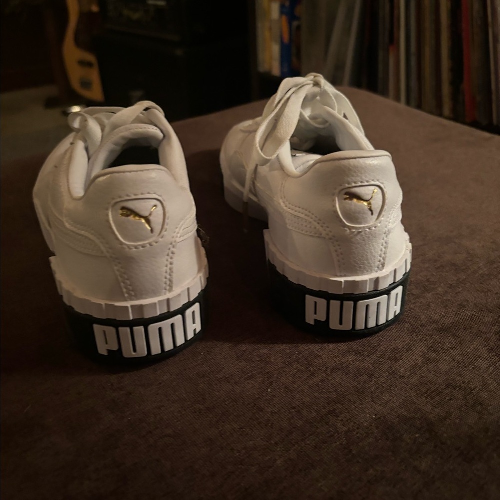 Size 9 puma